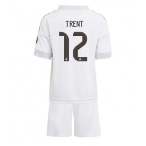Lacne Dětský Futbalové dres Real Madrid Alexander-Arnold #12 2025-26 Krátky Rukáv - Domáci (+ trenírky)